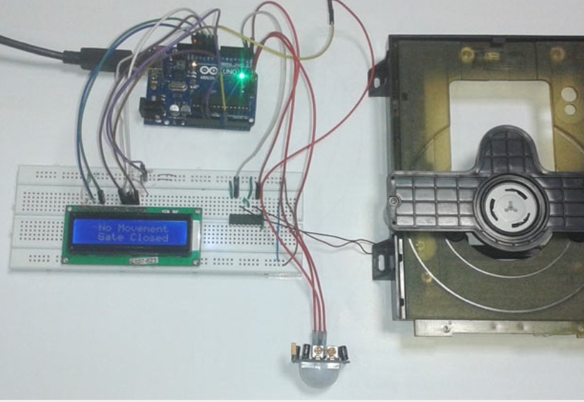 Automatic Door Opener using Arduino -Arduino Mini Project