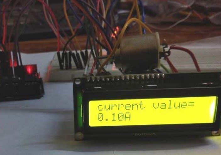 Arduino Based Digital Ammeter using Current sensor and LCD
