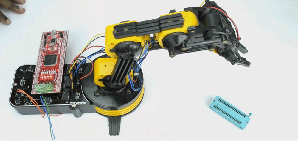 Robotic ARM Controller